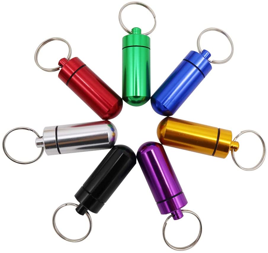 Mini pilulier porte-clés en métal pour premiers soins